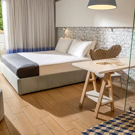 ホテル Tui Blue Makarska - Adults Only イグラネ