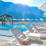 酒店 Tui Blue Makarska - Adults Only 4*