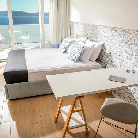 Готель Tui Blue Makarska - Adults Only