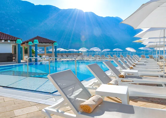 Hotel Tui Blue Makarska - Adults Only 4*
